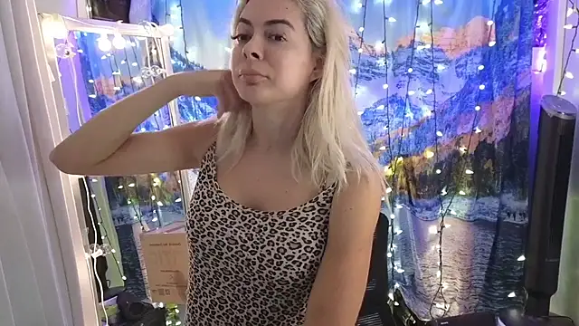 cunty tranny lydia online show from February 3, 3:26 am