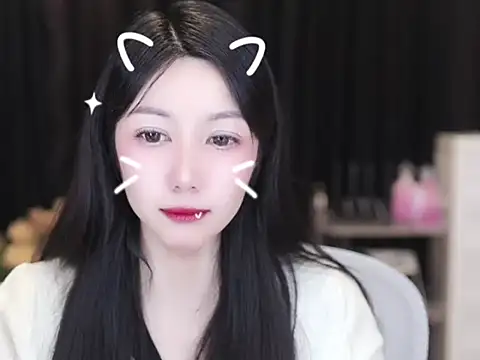 Snapshot of Nuyoah-77 chatting on October 12, 3:33 pm Nuyoah-77 online show from October 12, 3:33 pm