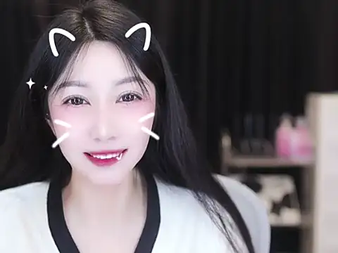 Snapshot of Nuyoah-77 chatting on October 13, 4:07 pm Nuyoah-77 online show from October 13, 4:07 pm