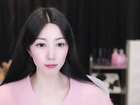 Snapshot of Nuyoah-77 chatting on November 11, 3:01 pm Nuyoah-77 online show from November 11, 3:01 pm