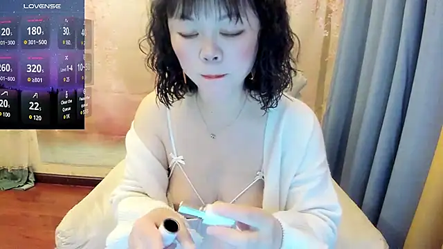 Pennyee online show from February 18, 12:37 am