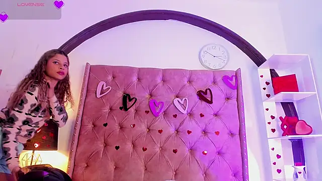 LadyAvalon online show from February 11, 7:48 pm