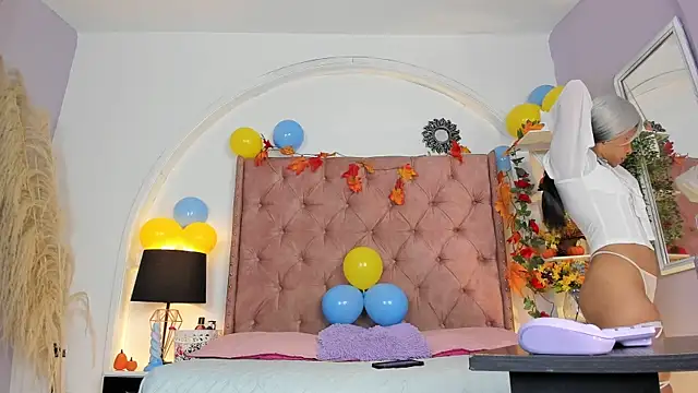 LadyAvalon online show from September 26, 6:01 pm