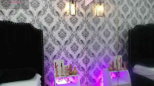 SaaraBrown online show from March 5, 12:22 pm