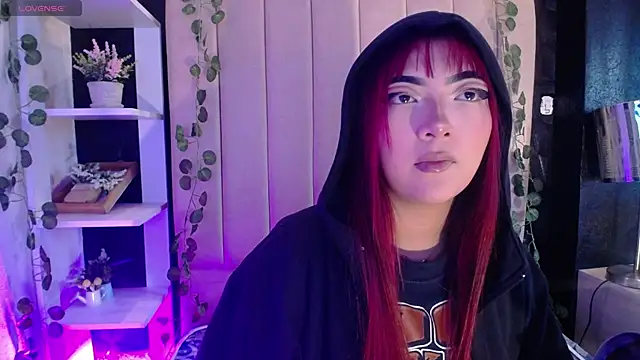 Mia Rinn online show from January 28, 7:32 pm