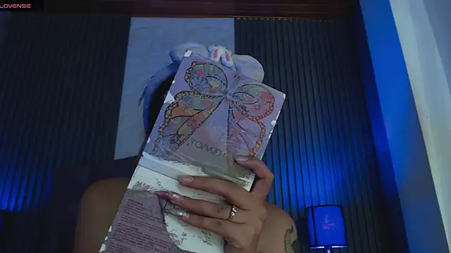 Snapshot of Mia_Rinn chatting on October 30, 3:57 pm Mia Rinn online show from October 30, 3:57 pm