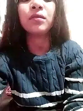 Hotty-Divya online show from December 24, 12:55 pm