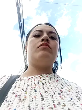Snapshot of Lesly_10- chatting on December 17, 9:16 pm Lesly 10- online show from December 17, 9:16 pm