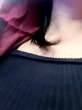 Snapshot of Lesly_10- chatting on December 26, 10:41 pm Lesly 10- online show from December 26, 10:41 pm
