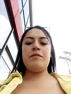 Snapshot of Lesly_10- chatting on December 31, 8:12 pm Lesly 10- online show from December 31, 8:12 pm