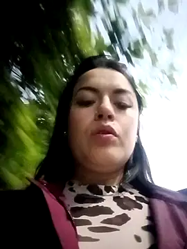 Snapshot of Lesly_10- chatting on January 3, 11:12 pm Lesly 10- online show from January 3, 11:12 pm