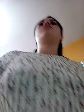 Snapshot of Lesly_10- chatting on March 12, 6:44 pm Lesly 10- online show from March 12, 6:44 pm