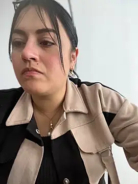 Lesly 10- online show from April 28, 6:35 pm