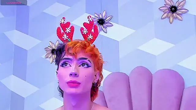 KylieMonnett online show from December 24, 5:49 am