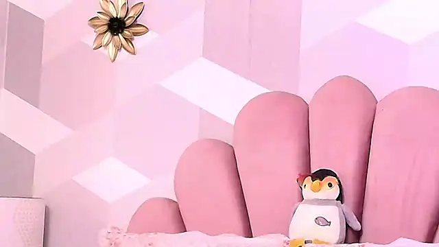 KylieMonnett online show from November 26, 5:03 pm