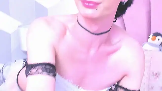 KylieMonnett online show from May 9, 9:53 pm