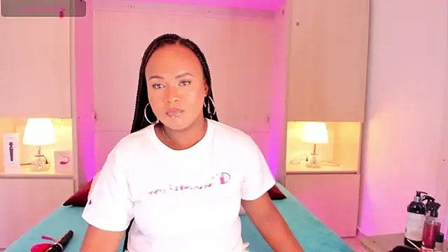 EmilyyStuart online show from March 7, 3:29 am