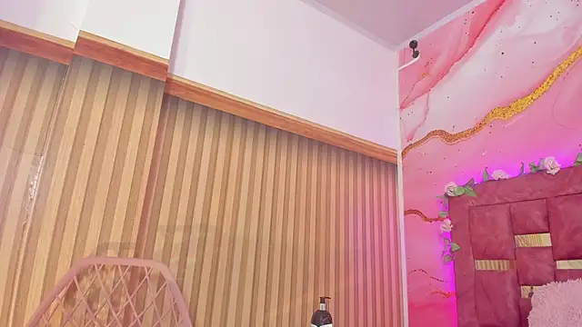 melody paris online show from November 18, 10:52 am