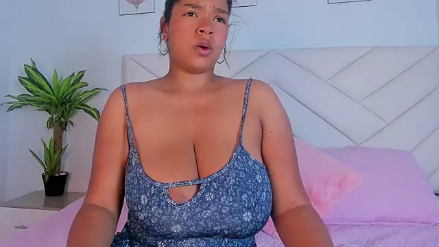 Brianna bigboobs online show from January 3, 11:03 am