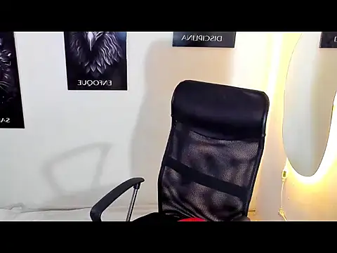 Snapshot of Andrew_wolf7 chatting on December 20, 2:41 am Andrew wolf7 online show from December 20, 2:41 am