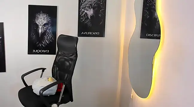 Snapshot of Andrew_wolf7 chatting on February 28, 2:31 am Andrew wolf7 online show from February 28, 2:31 am