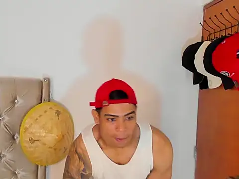 Snapshot of Andrew_wolf7 chatting on September 9, 2:16 pm Andrew wolf7 online show from September 9, 2:16 pm