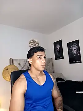 Snapshot of Andrew_wolf7 chatting on October 12, 8:19 pm Andrew wolf7 online show from October 12, 8:19 pm