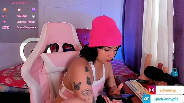 adriannyp 1 online show from September 25, 1:04 pm