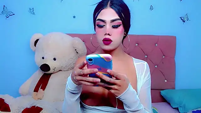 Snapshot of Riossvale chatting on October 11, 7:29 am Riossvale online show from October 11, 7:29 am