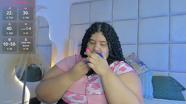 Miley Collins online show from November 14, 12:37 pm