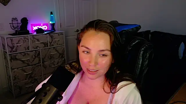 sweetsariaah online show from February 7, 12:25 am