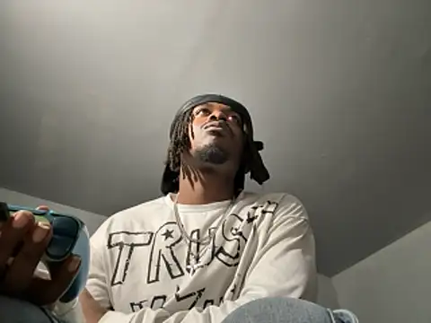 SluttyLyfe4L online show from February 13, 11:12 pm