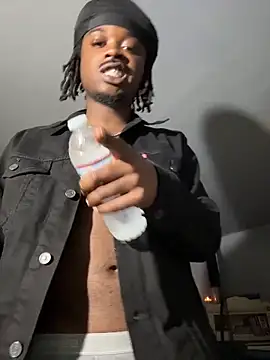 SluttyLyfe4L online show from June 11, 1:05 am