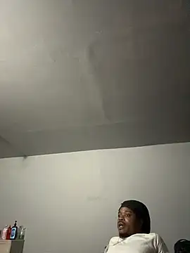 SluttyLyfe4L online show from June 20, 1:41 am