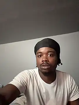 SluttyLyfe4L online show from June 29, 9:04 am