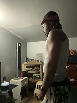 SluttyLyfe4L online show from July 28, 8:52 pm