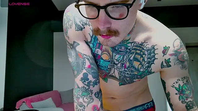 white King9999 online show from November 1, 1:24 pm