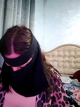 Snapshot of _arabica_ chatting on April 2, 9:23 pm arabica online show from April 2, 9:23 pm