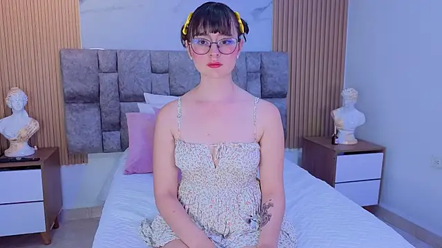 Khalifa fletcher online show from January 12, 11:43 pm