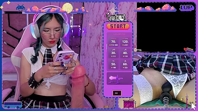 Snapshot of AriDawson chatting on March 17, 1:29 pm AriDawson online show from March 17, 1:29 pm