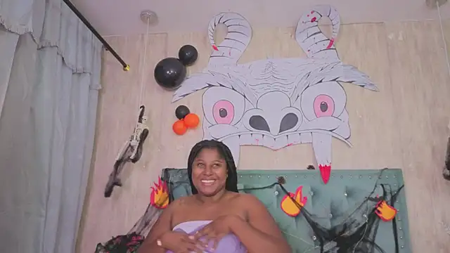 Snapshot of Alexa_roussee chatting on October 31, 12:17 pm Alexa roussee online show from October 31, 12:17 pm