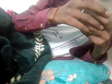 devilsam3327 online show from October 11, 5:44 pm