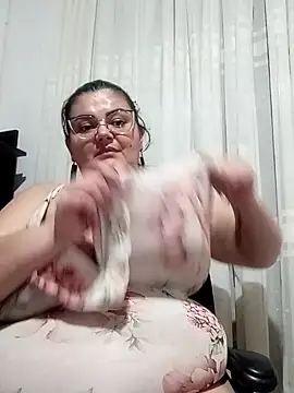 Madisonpalacio online show from January 30, 3:00 am