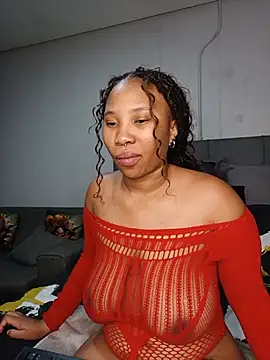 DrippinCaramelCutie online show from July 18, 9:29 pm
