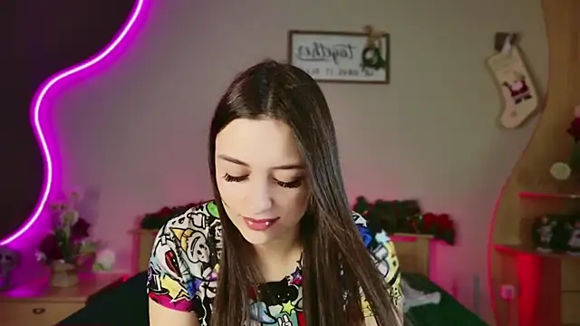 Snapshot of Alisha_Shy chatting on January 23, 10:01 pm Alisha Shy online show from January 23, 10:01 pm