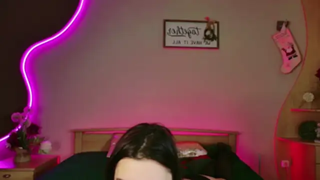 Snapshot of Alisha_Shy chatting on February 13, 4:22 am Alisha Shy online show from February 13, 4:22 am