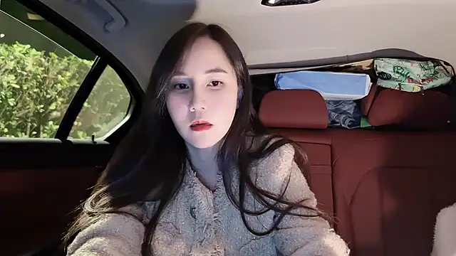 Snapshot of newwell chatting on February 24, 4:15 pm newwell online show from February 24, 4:15 pm