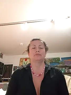 MariaAnaSunshine online show from September 26, 11:20 pm