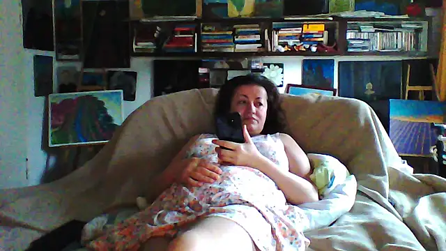 MariaAnaSunshine online show from February 22, 1:31 pm