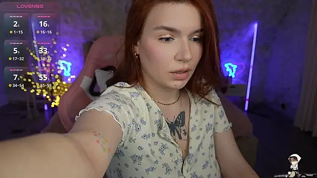 RedShinee online show from January 7, 1:46 pm